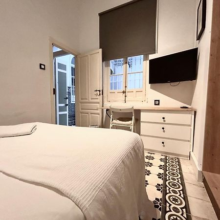 Home In Seville V33-B Экстерьер фото
