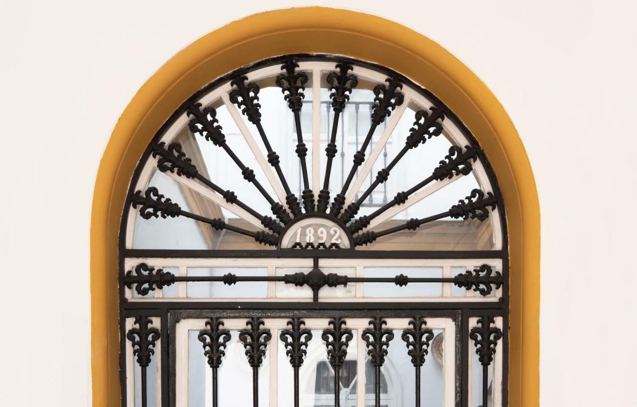 Home In Seville V33-B Экстерьер фото